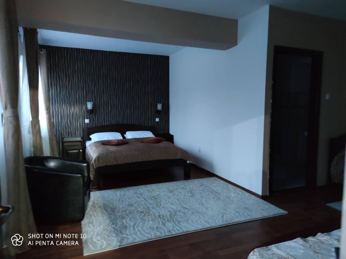 Siesta Pension Miercurea Ciuc Extérieur photo